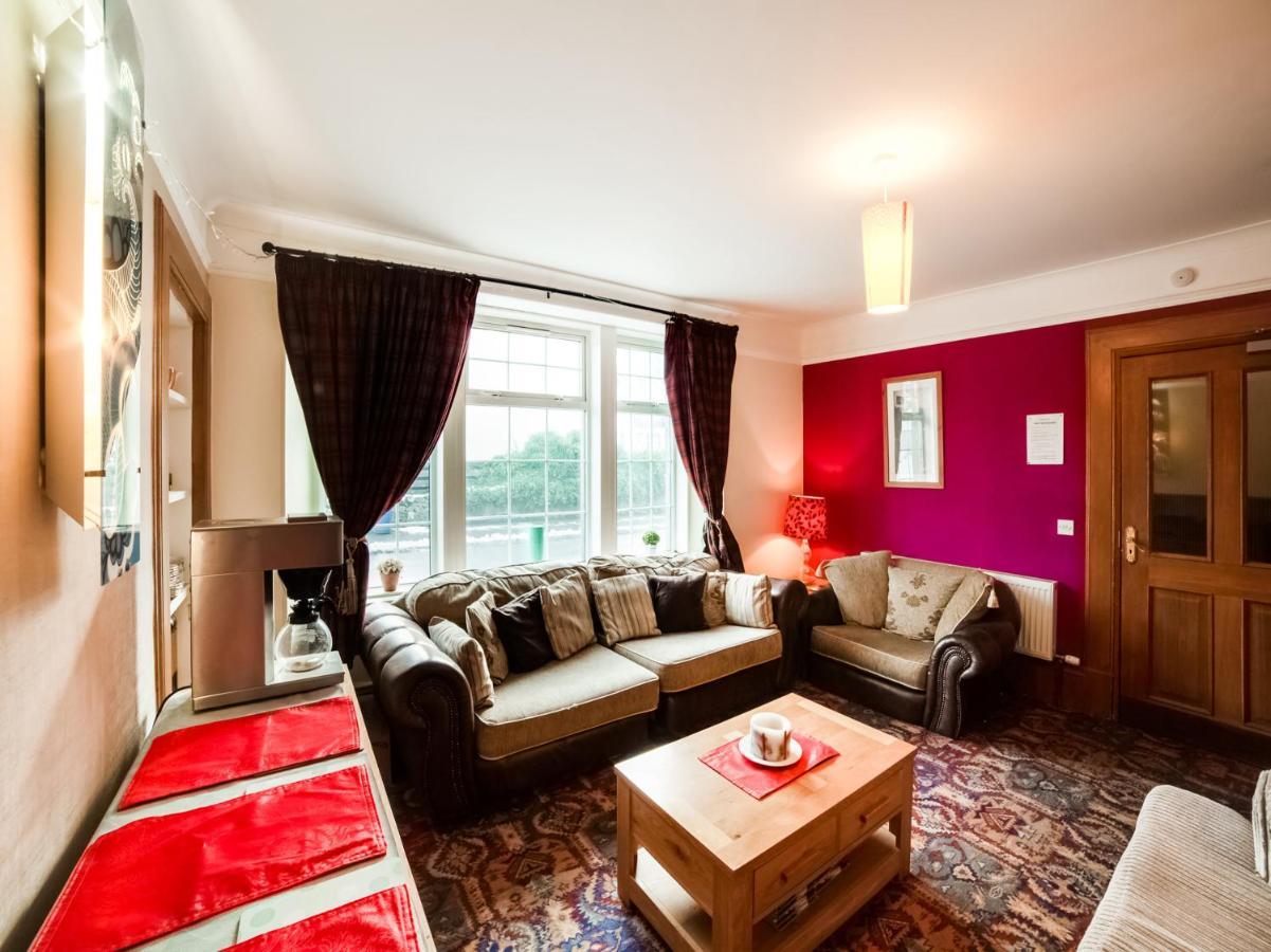 Oyo Braeriach Hotel, Highlands Scotland Newtonmore Ngoại thất bức ảnh